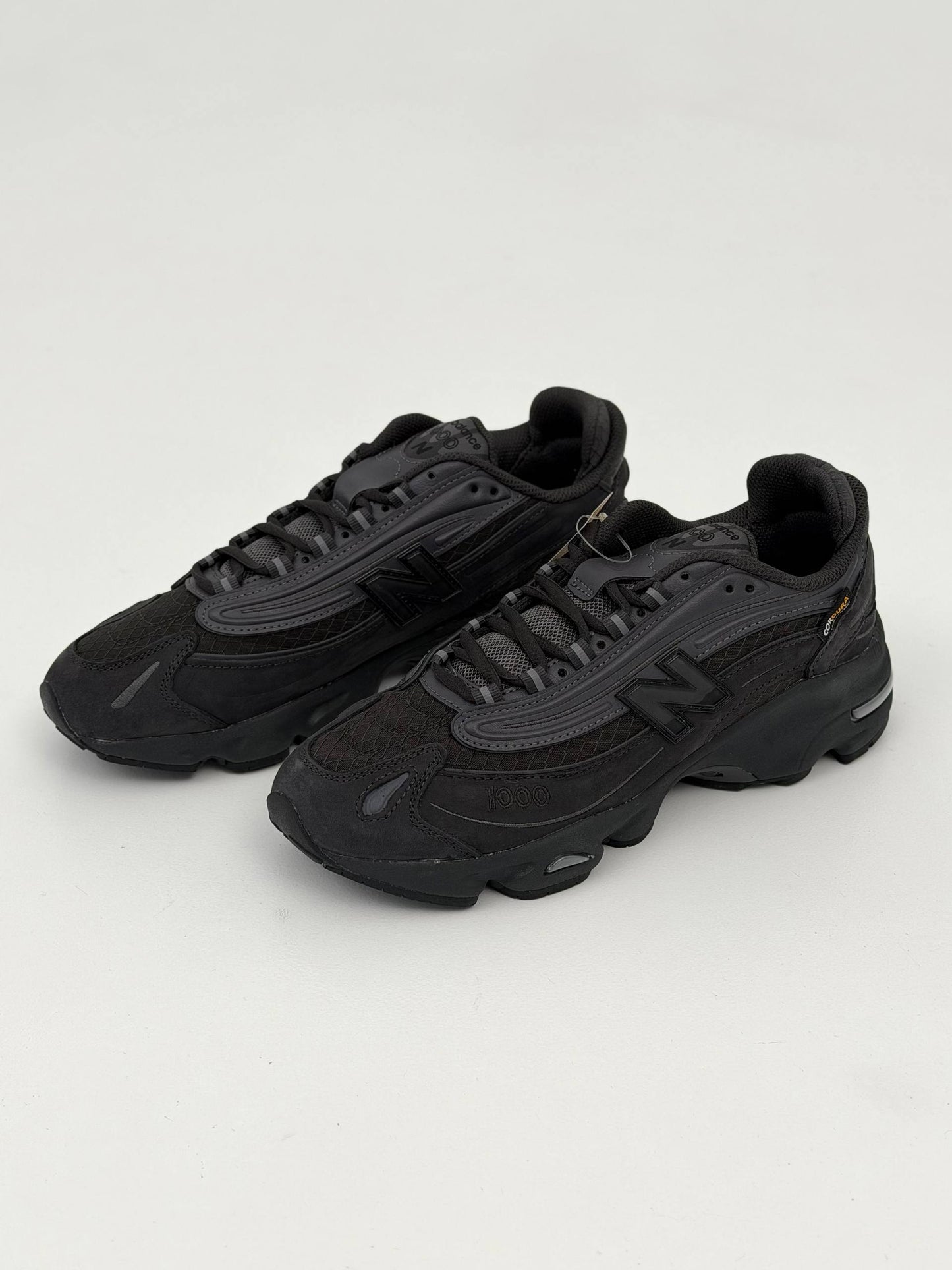 Кросівки чоловічі New Balance 1000 Cordura