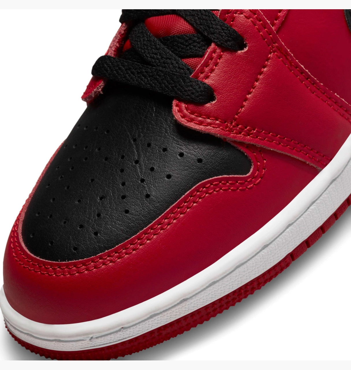 Кросівки жіночі Air Jordan 1 Mid Reverse Bred Kids