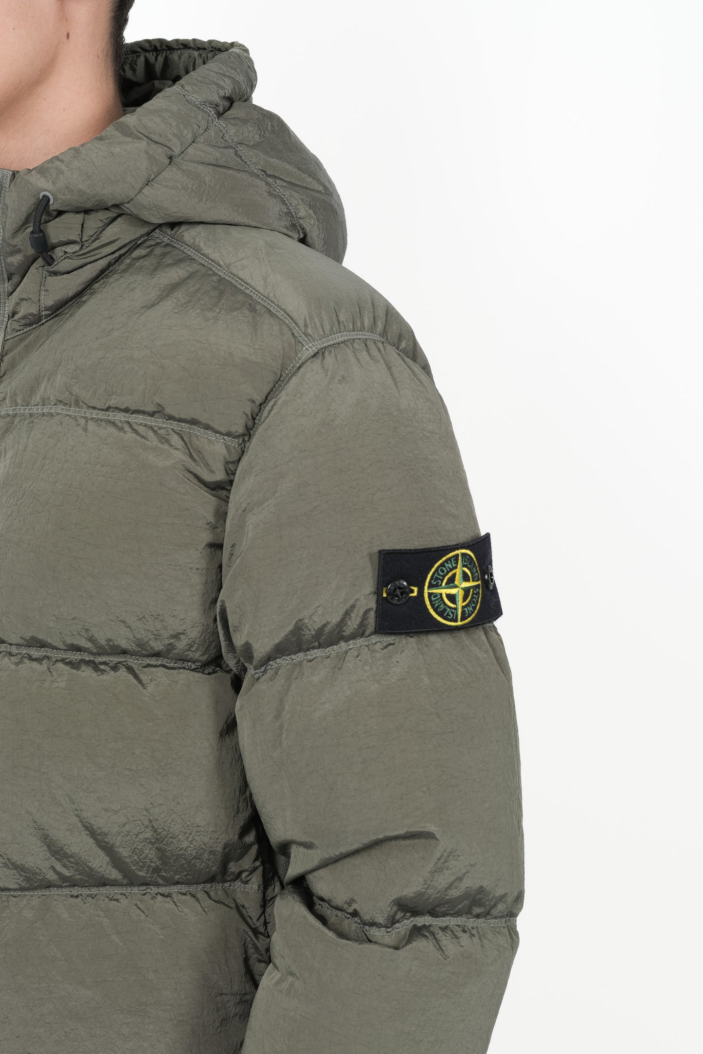 Пуховик чоловічий Stone Island Crinkled ECONYL® Regenerated Nylon