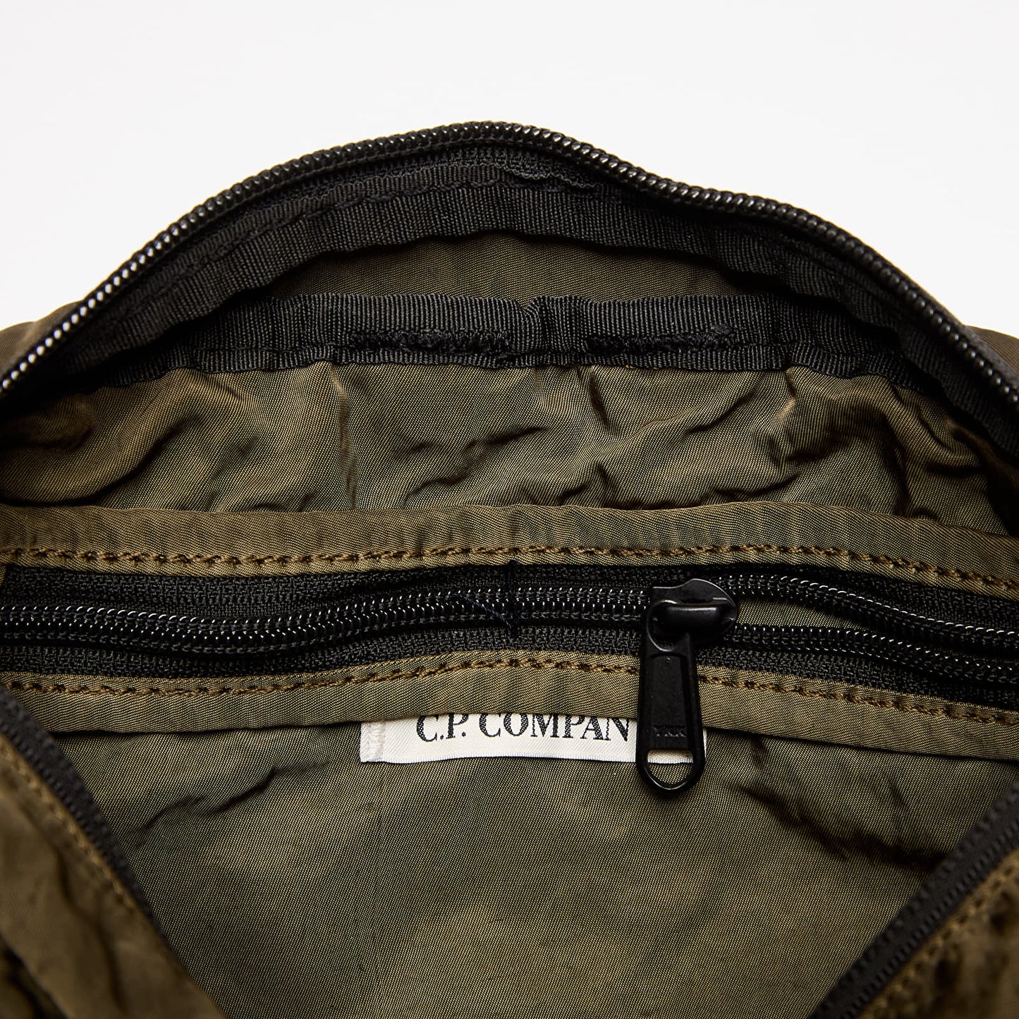 Сумка на пояс C.P. Company in Nylon ECONYL®