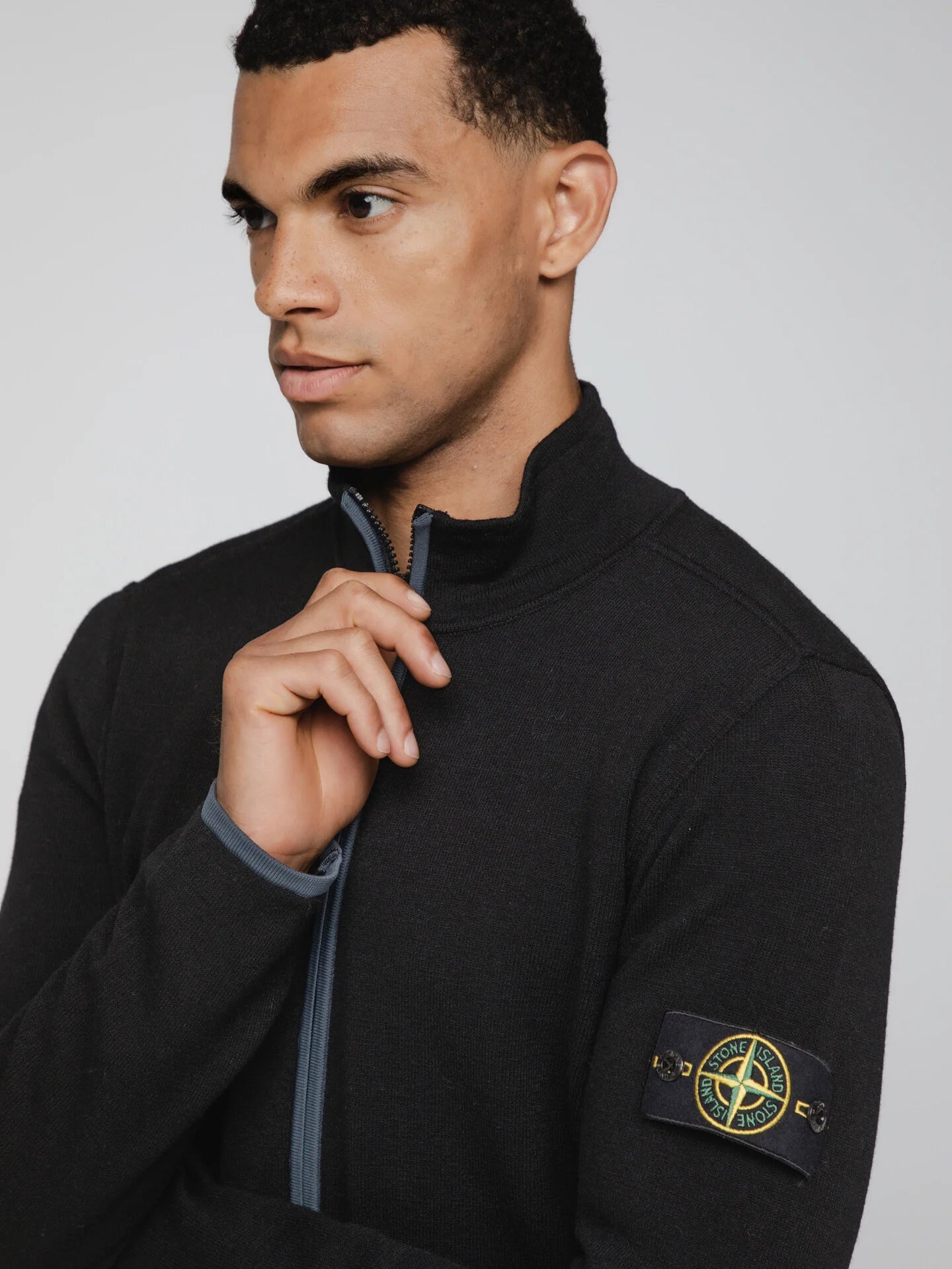 Кардиган чоловічий Stone Island High-Neck Zipped Cardigan