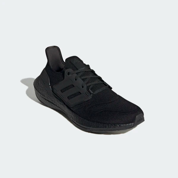 Кроссовки мужские Adidas Ultraboost 2022 in Black 