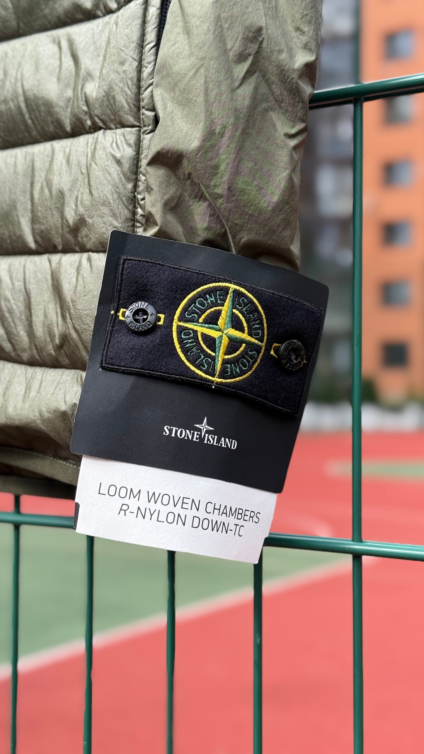 Жилетка чоловіча Stone Island Loom Woven Chambers R-Nylon Down-TC Vest