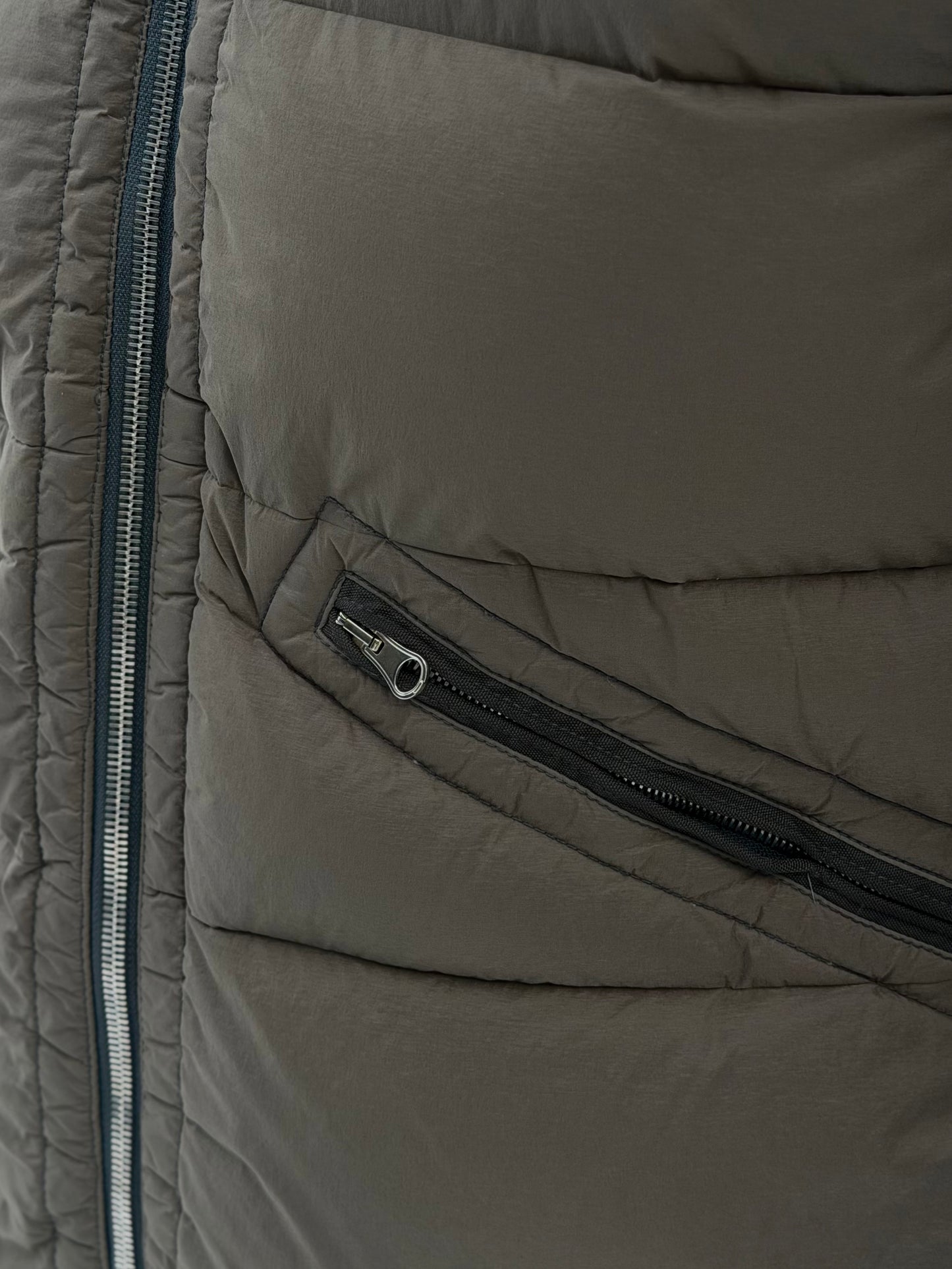 Пуховик чоловічий Stone Island Seamless Tunnel Nylon Down Jacket