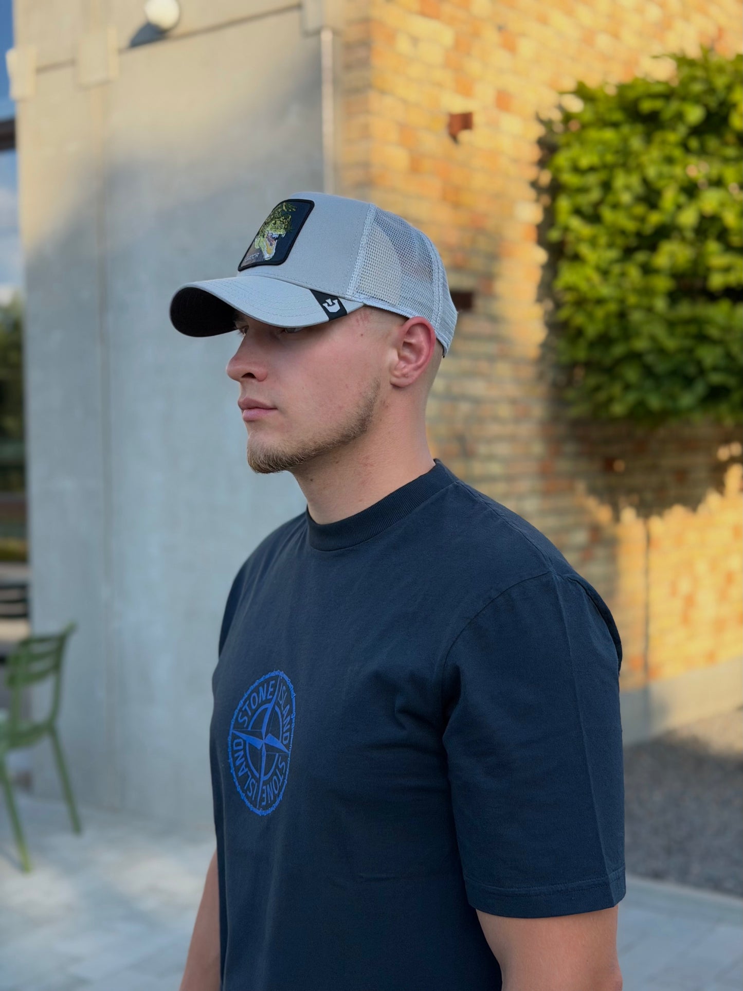 Кепка чоловіча Goorin Bros Swamp Monster Trucker Hat