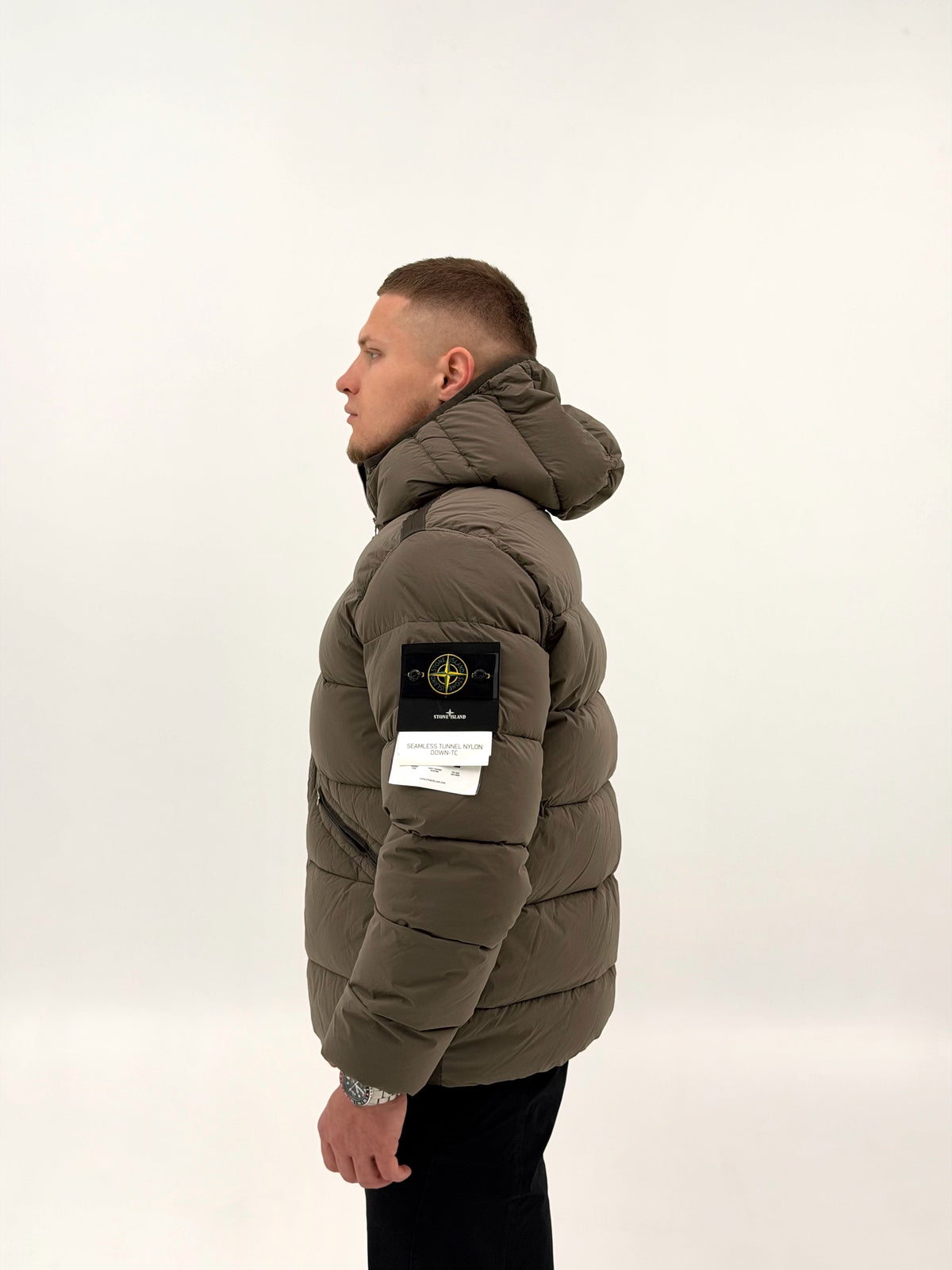 Пуховик чоловічий Stone Island Seamless Tunnel Nylon Down Jacket
