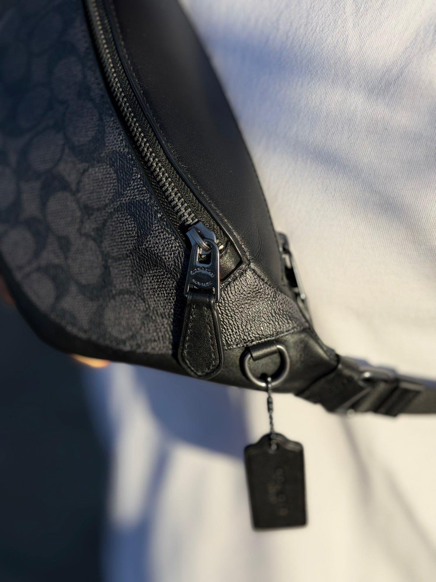 Сумка чоловіча Coach Warren Mini Belt Bag In Signature