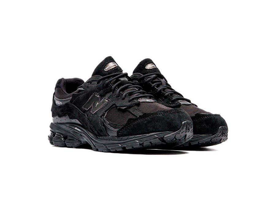 Кросівки чоловічі New Balance 2002 Protection Pack Gore-Tex