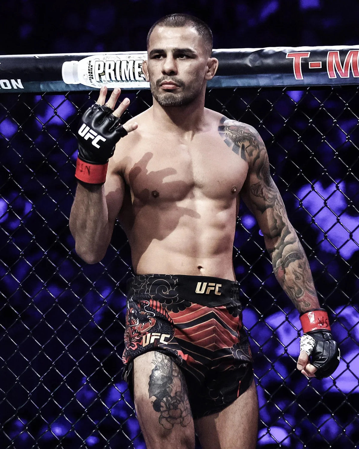 Чоловічі шорти Venum UFC Unrivaled Alexandre Pantoja Black/Red