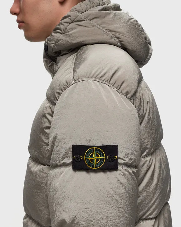 Пуховик чоловічий Stone Island Crinkled ECONYL® Regenerated Nylon