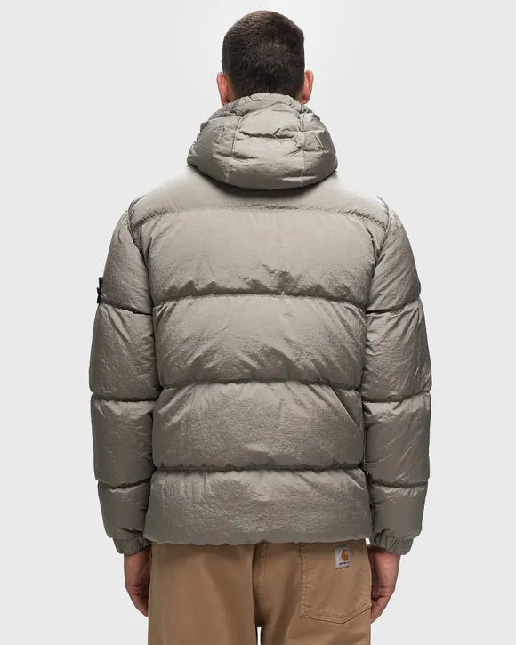 Пуховик чоловічий Stone Island Crinkled ECONYL® Regenerated Nylon