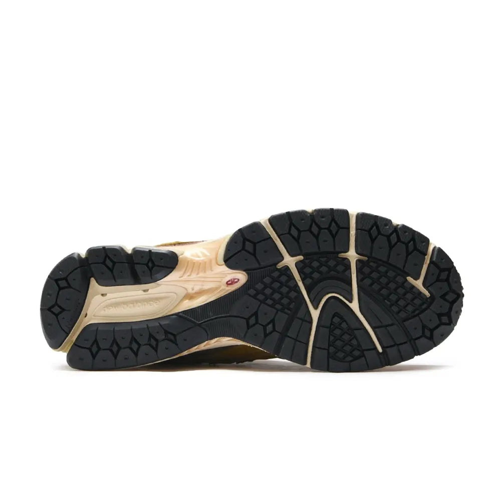 Кроссовки мужские New Balance 2002R 'Protection Pack - High Desert'