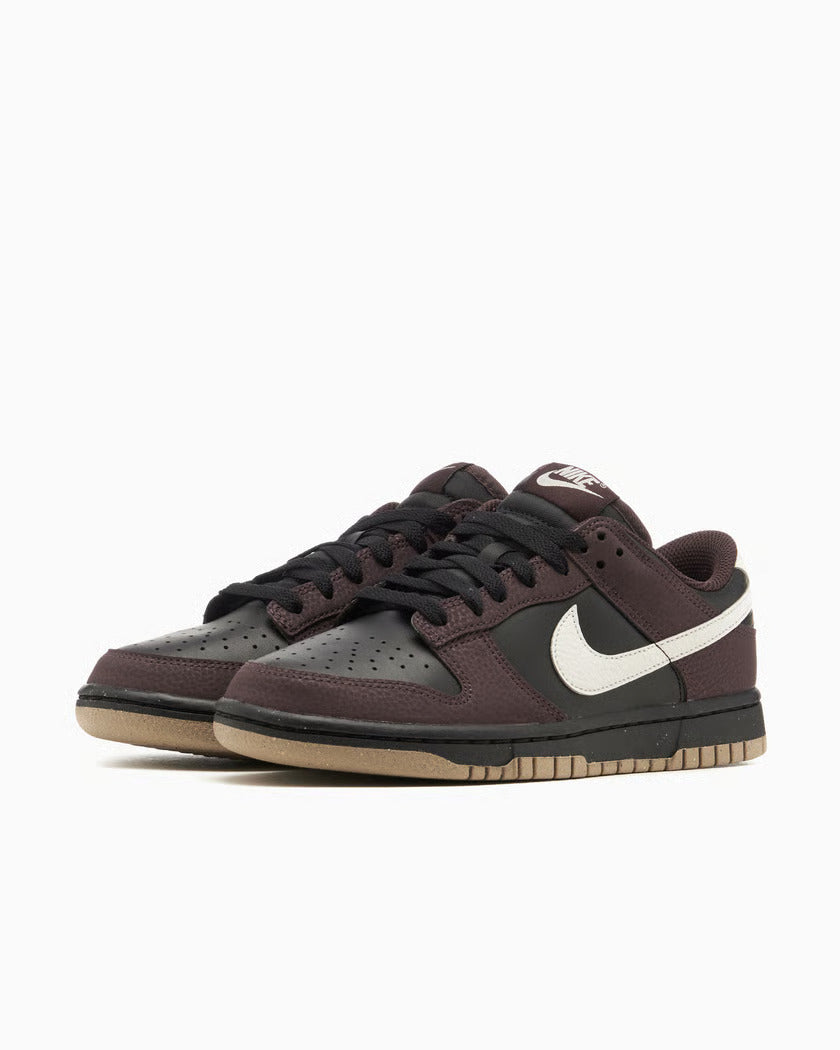 Кросівки Nike Dunk Low 'Burgundy Crush Black' W